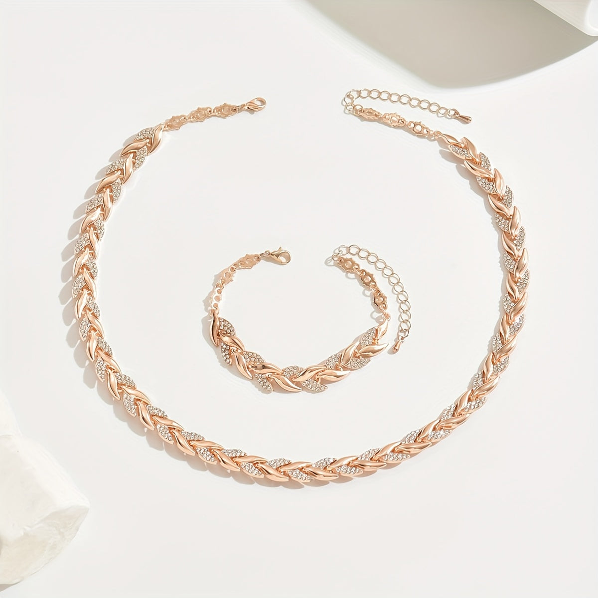 LuminaCoda™ | Collana Elegante con Ciondolo a Coda di Sirena