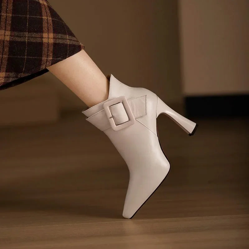 Sorella™ | Stivaletti Eleganza con Fibbia