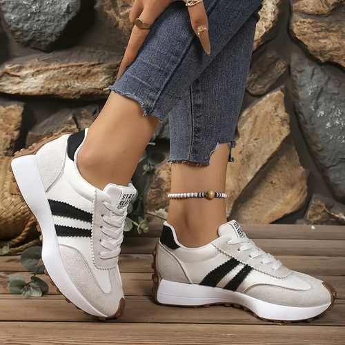 AriaViva™ – Le sneakers che coccolano il tuo passo.